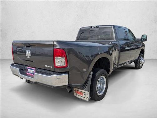 2024 RAM 3500 Tradesman Crew Cab 4x4 8' Box