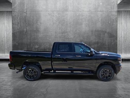 2025 RAM 2500 Lone Star Crew Cab 4x4 6'4' Box