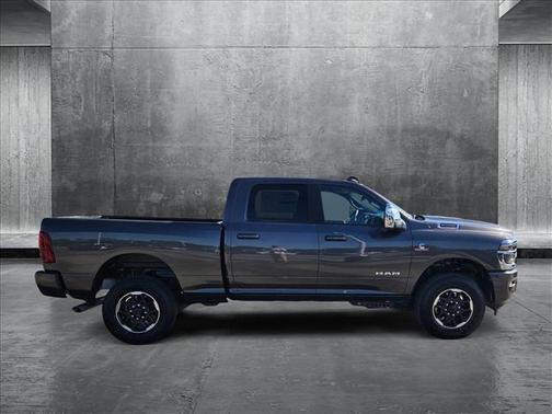 2025 RAM 2500 Laramie Crew Cab 4x4 6'4' Box