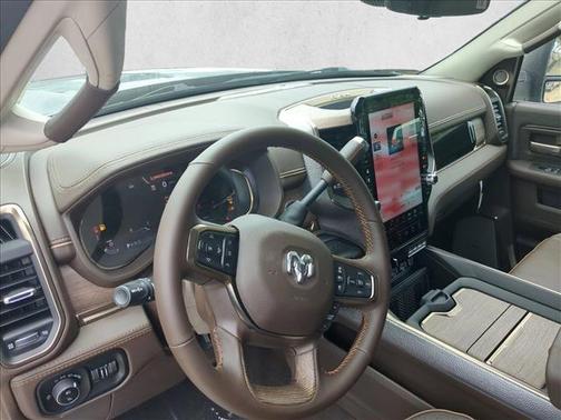 Diamond Black Crystal Pearlcoat 2026 RAM 3500 Longhorn
