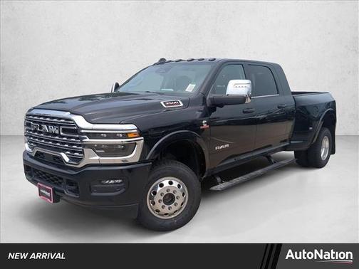 Diamond Black Crystal Pearlcoat 2026 RAM 3500 Longhorn