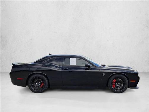 Pitch Black Clearcoat 2023 Dodge Challenger SRT Hellcat
