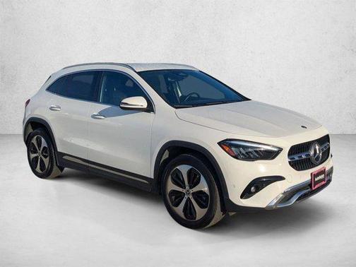 Polar White 2025 Mercedes-Benz GLA 250 4MATIC