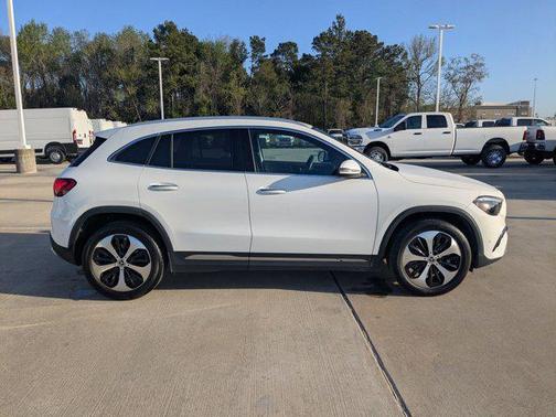 2025 Mercedes-Benz GLA 250 4MATIC