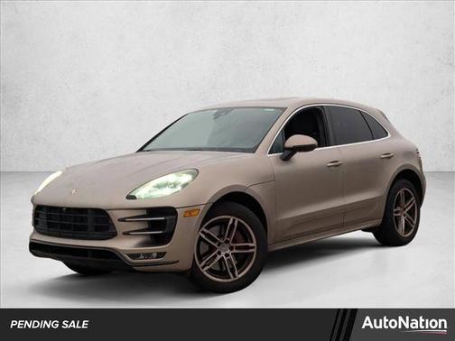 2018 Porsche Macan Turbo