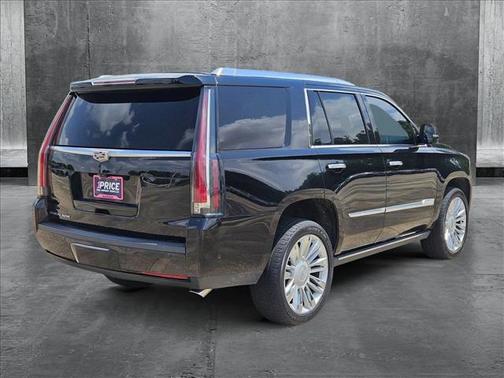 2020 Cadillac Escalade Platinum