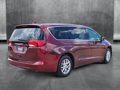 2017 Chrysler Pacifica Touring