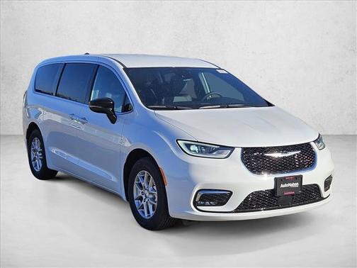2025 Chrysler Pacifica L