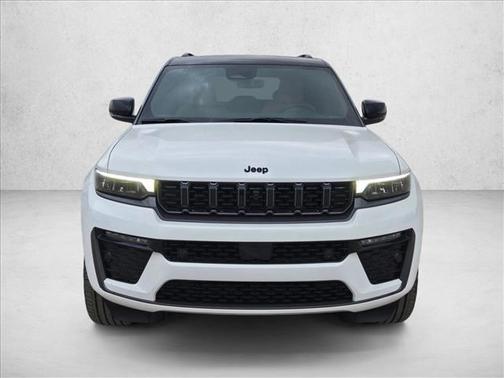 2026 Jeep Grand Cherokee Summit