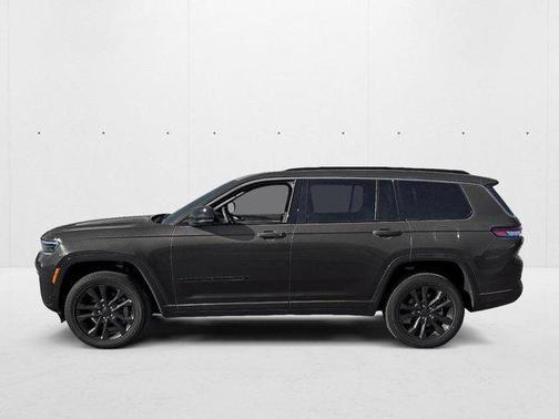 Diamond Black Crystal Pearlcoat 2026 Jeep Grand Cherokee L Limited