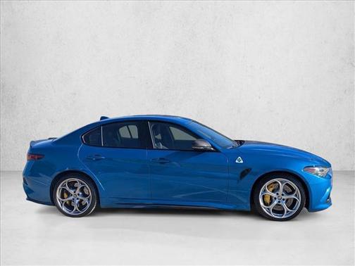2020 Alfa Romeo Giulia Quadrifoglio