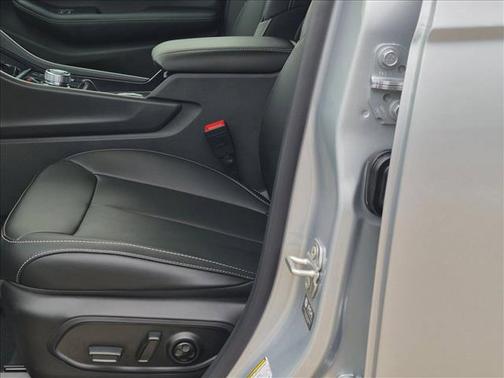 Silver Zynith 2026 Jeep Grand Cherokee L Limited