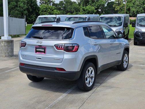 2025 Jeep Compass Latitude