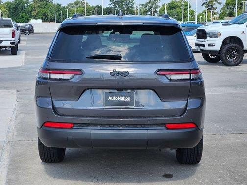 2025 Jeep Grand Cherokee L Altitude
