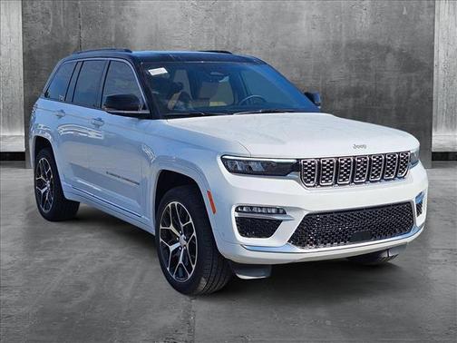 2025 Jeep Grand Cherokee Summit