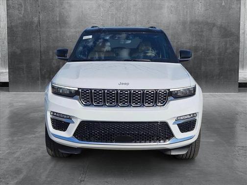 2025 Jeep Grand Cherokee Summit