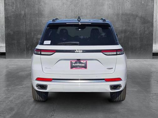2025 Jeep Grand Cherokee Summit