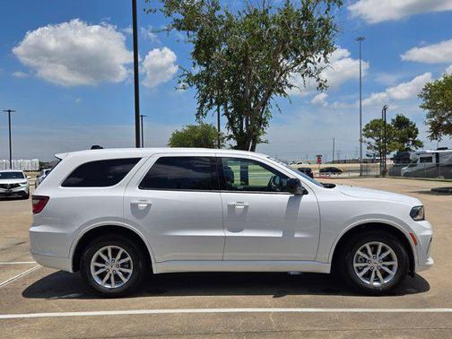 White Knuckle Clearcoat 2026 Dodge Durango GT RWD