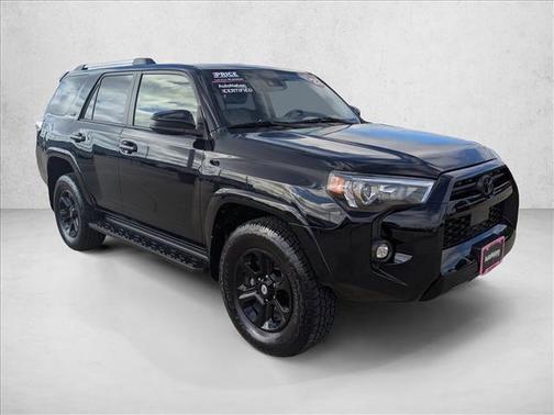 2022 Toyota 4Runner SR5