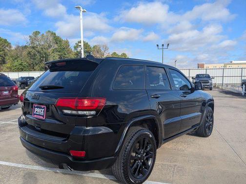 2018 Jeep Grand Cherokee Altitude