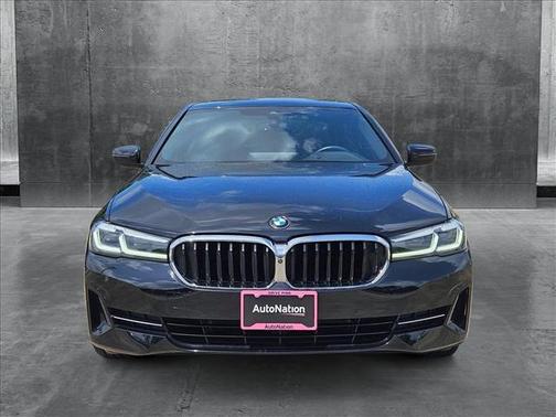 2021 BMW 530 530i