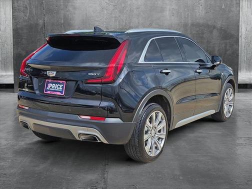 2020 Cadillac XT4 Premium Luxury