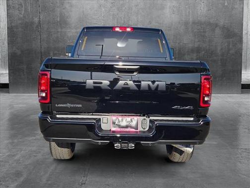 2025 RAM 2500 Lone Star Crew Cab 4x4 6'4' Box