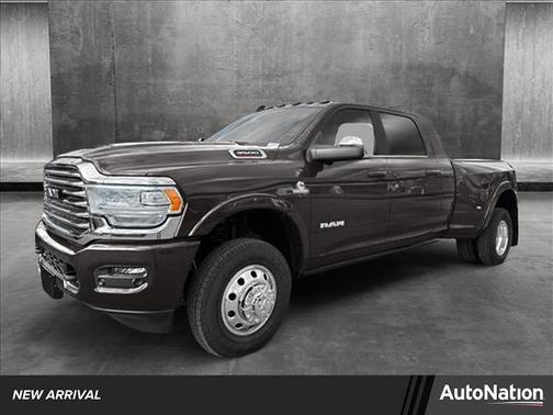 2024 RAM 3500 Limited Mega Cab 4x4 6'4' Box