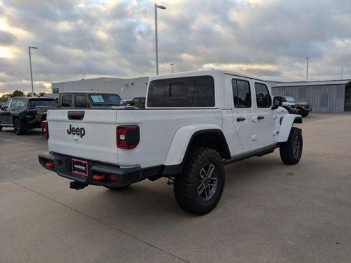 2026 Jeep Gladiator Mojave 4x4