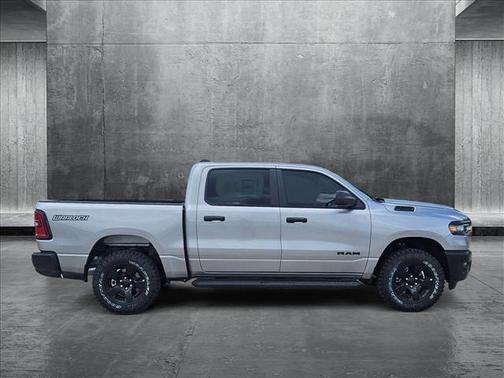 2025 RAM 1500 Warlock Crew Cab 4x4 5'7' Box