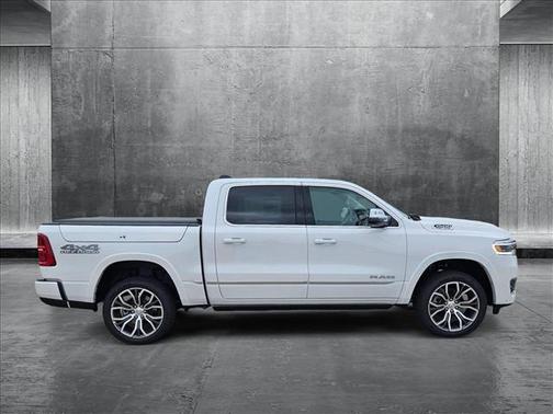 2025 RAM 1500 ST