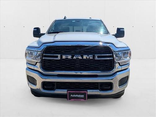 2024 RAM 2500 Tradesman Crew Cab 4x4 8' Box