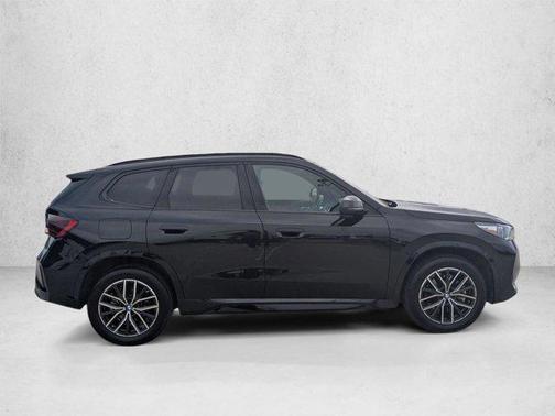 Black Sapphire 2026 BMW X1 xDrive28i