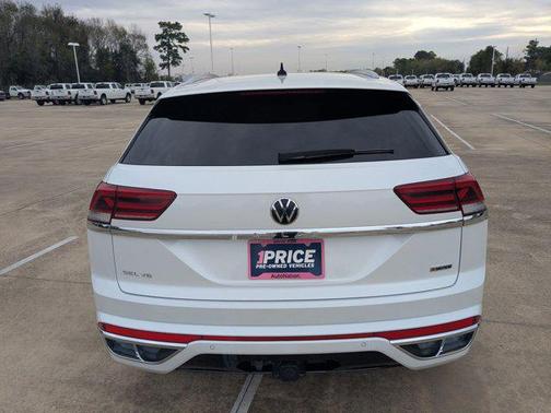 2022 Volkswagen Atlas Cross Sport 3.6L V6 SEL R-Line