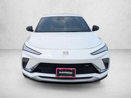Summit White 2025 Buick Envista Sport Touring FWD