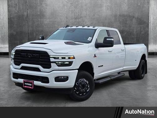 2025 RAM 3500 Laramie Crew Cab 4x4 8' Box
