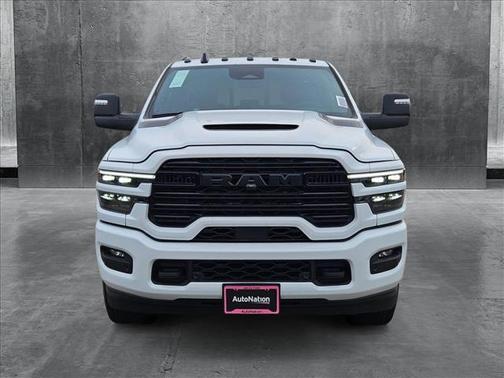 2025 RAM 3500 Laramie Crew Cab 4x4 8' Box