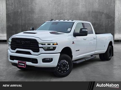 2025 RAM 3500 Laramie Crew Cab 4x4 8' Box