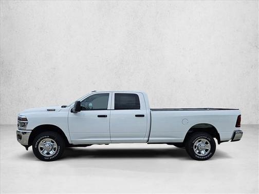 Bright White Clearcoat 2026 RAM 2500 Tradesman Crew Cab 4x4 8' Box