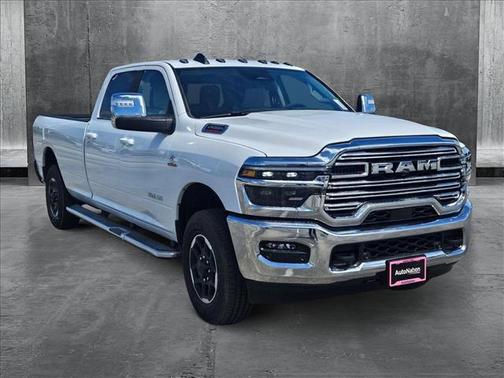 2025 RAM 2500 Laramie Crew Cab 4x4 8' Box