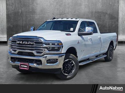 2025 RAM 2500 Laramie Crew Cab 4x4 8' Box