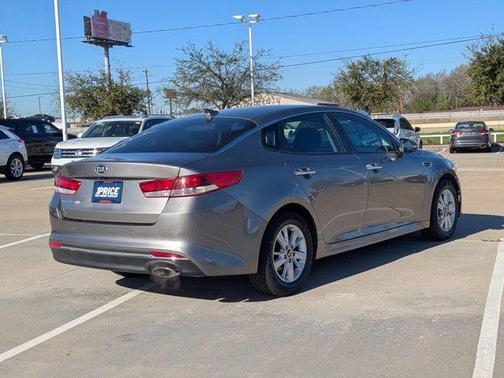 Titanium Silver 2017 Kia Optima LX