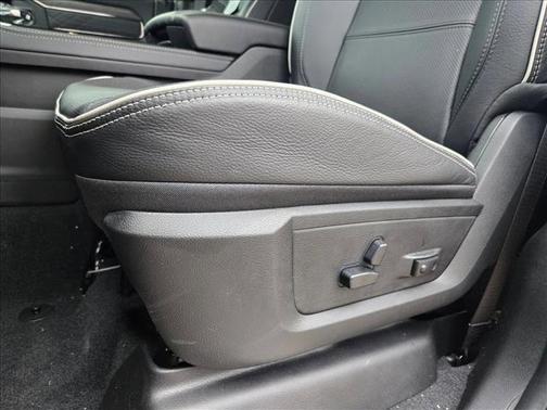 2026 RAM 3500 Limited Mega Cab 4x4 6'4' Box