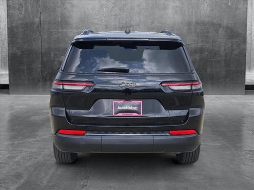 2025 Jeep Grand Cherokee L Altitude