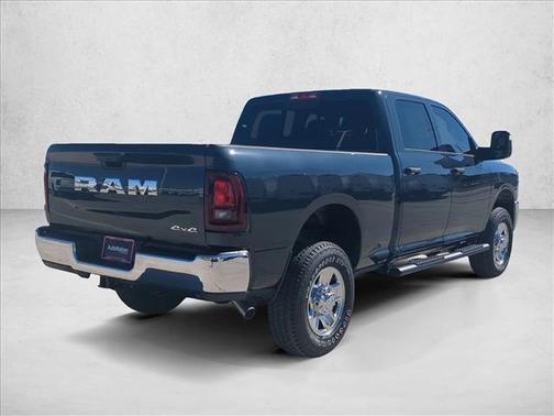 2026 RAM 2500 Tradesman Crew Cab 4x4 6'4' Box