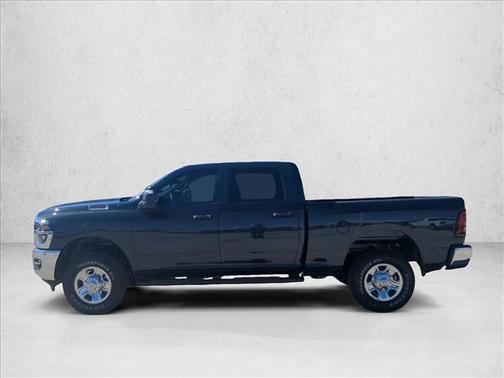 2026 RAM 2500 Tradesman Crew Cab 4x4 6'4' Box