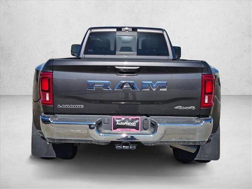 2025 RAM 3500 Laramie Crew Cab 4x4 8' Box