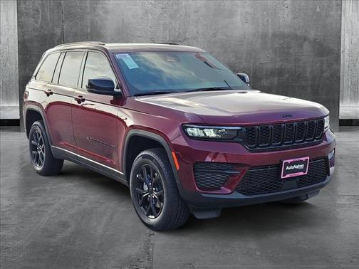 2025 Jeep Grand Cherokee Altitude