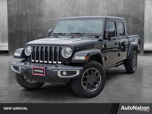 2023 Jeep Gladiator Overland