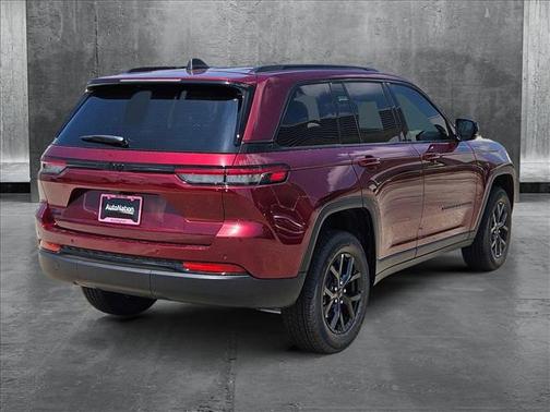 2025 Jeep Grand Cherokee Altitude
